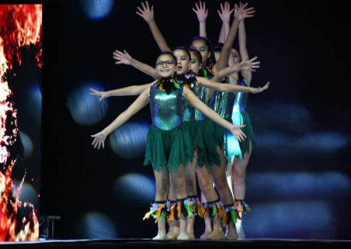 Más de 160 bailarines dieron vida a la celebración del Día Internacional de la Danza en Los Andes