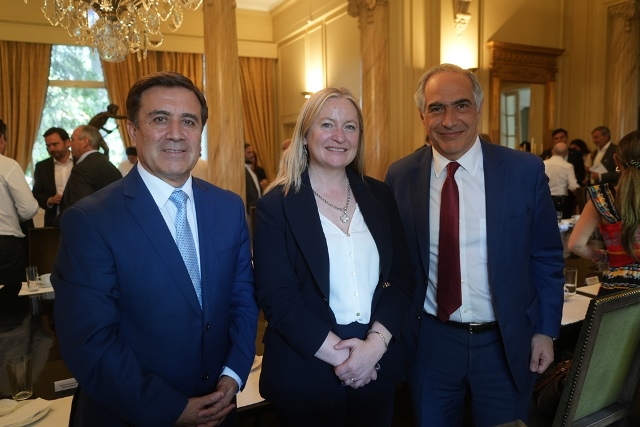 Alcalde Rivera refuerza con Mendoza la proyección de Los Andes como principal paso fronterizo