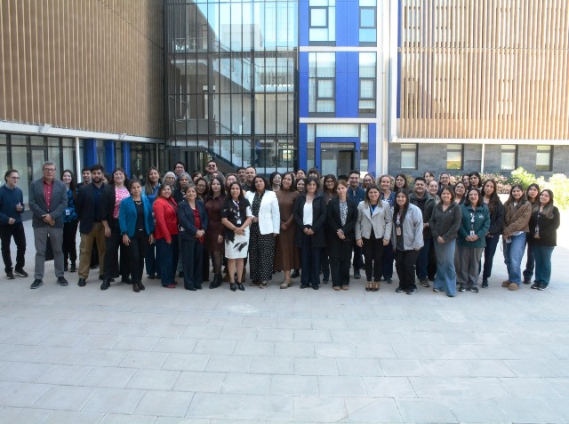 En Los Andes expertos lideran capacitación clave para la red local de Apoyos y Cuidados