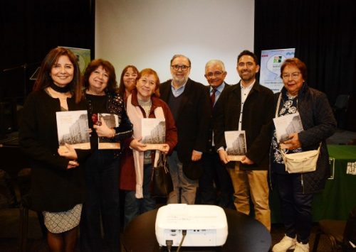 Programa Quiero Mi Barrio presentó libro que rescata la historia e identidad del Casco Histórico de Los Andes
